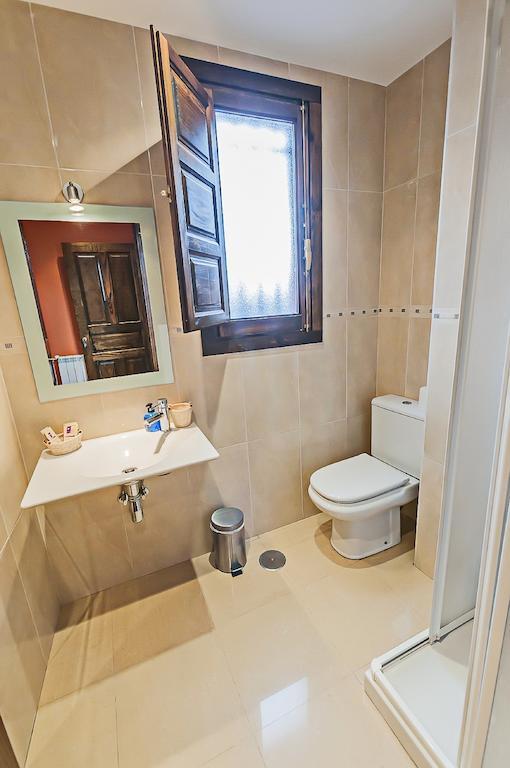 Hotel Rural Pajarapinta Молинасека Стая снимка